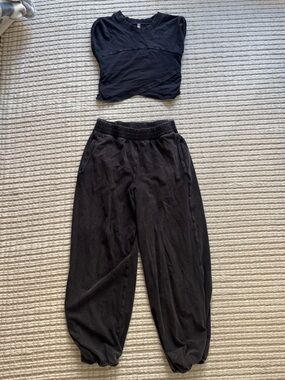 Free People Movement Hot Shot Crossover Set in Black